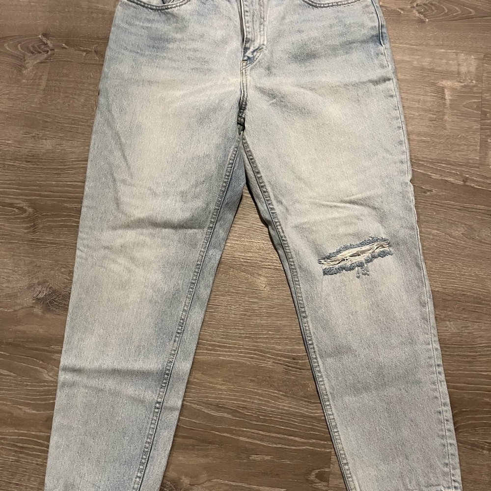 Levi's Ankle Cropped Jeans